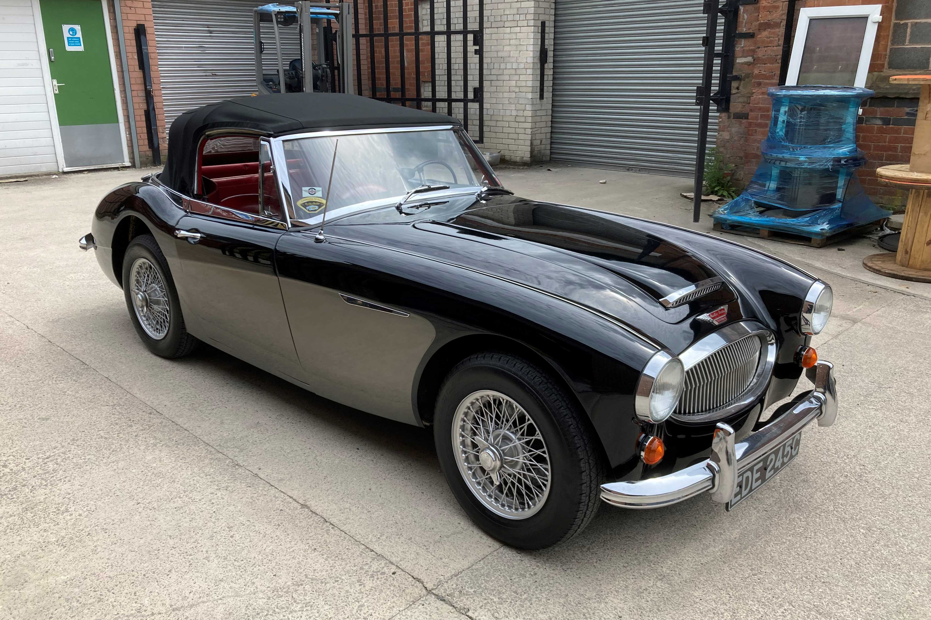 1965 Austin-Healey 3000 Mk3 (BJ8)