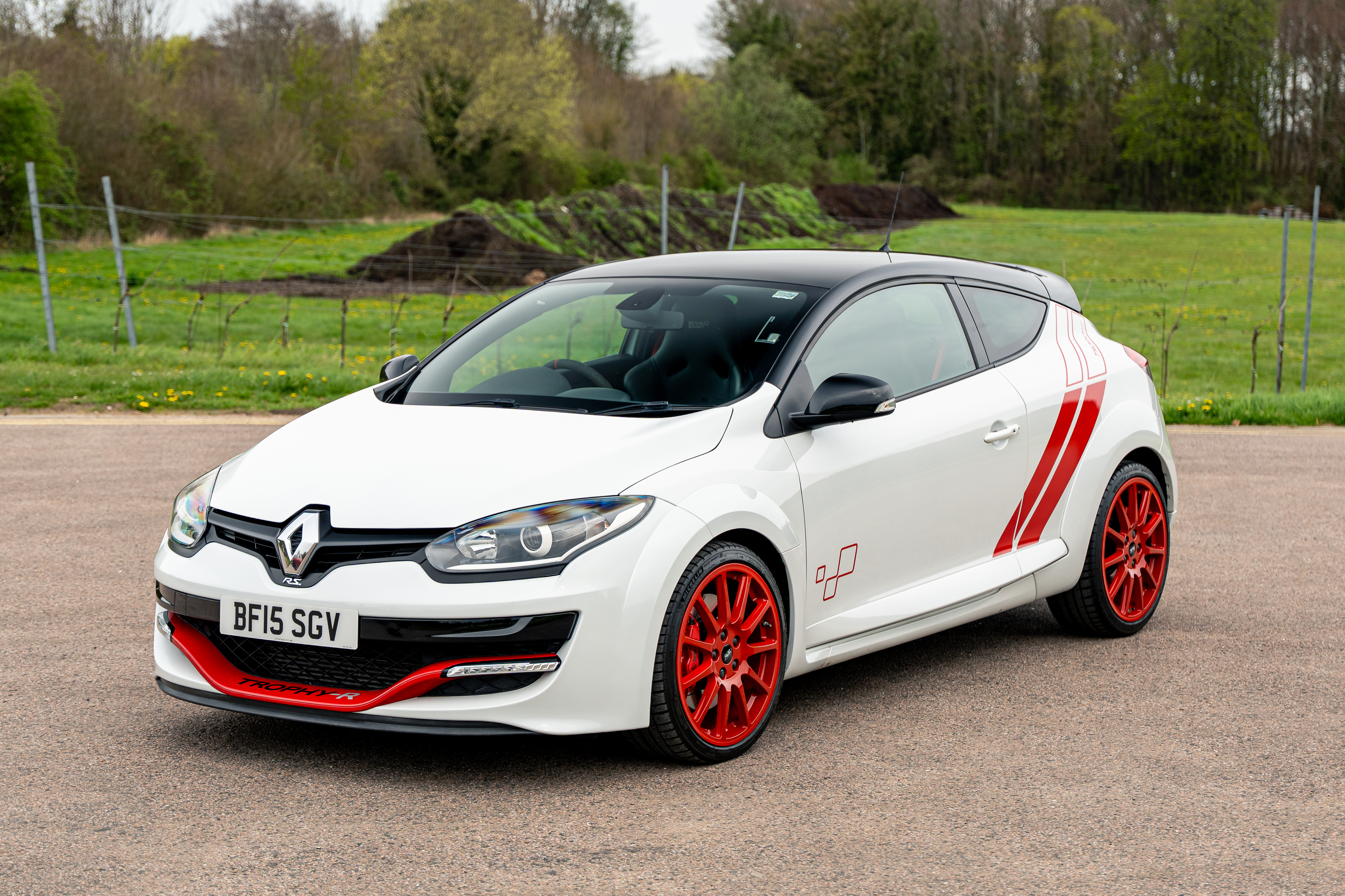 2015 Renaultsport Megane RS 275 Trophy-R