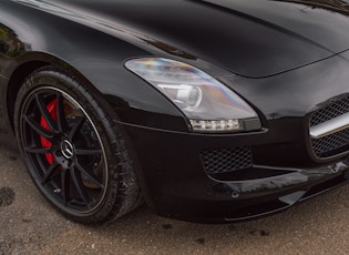 2011 Mercedes-Benz SLS AMG Roadster