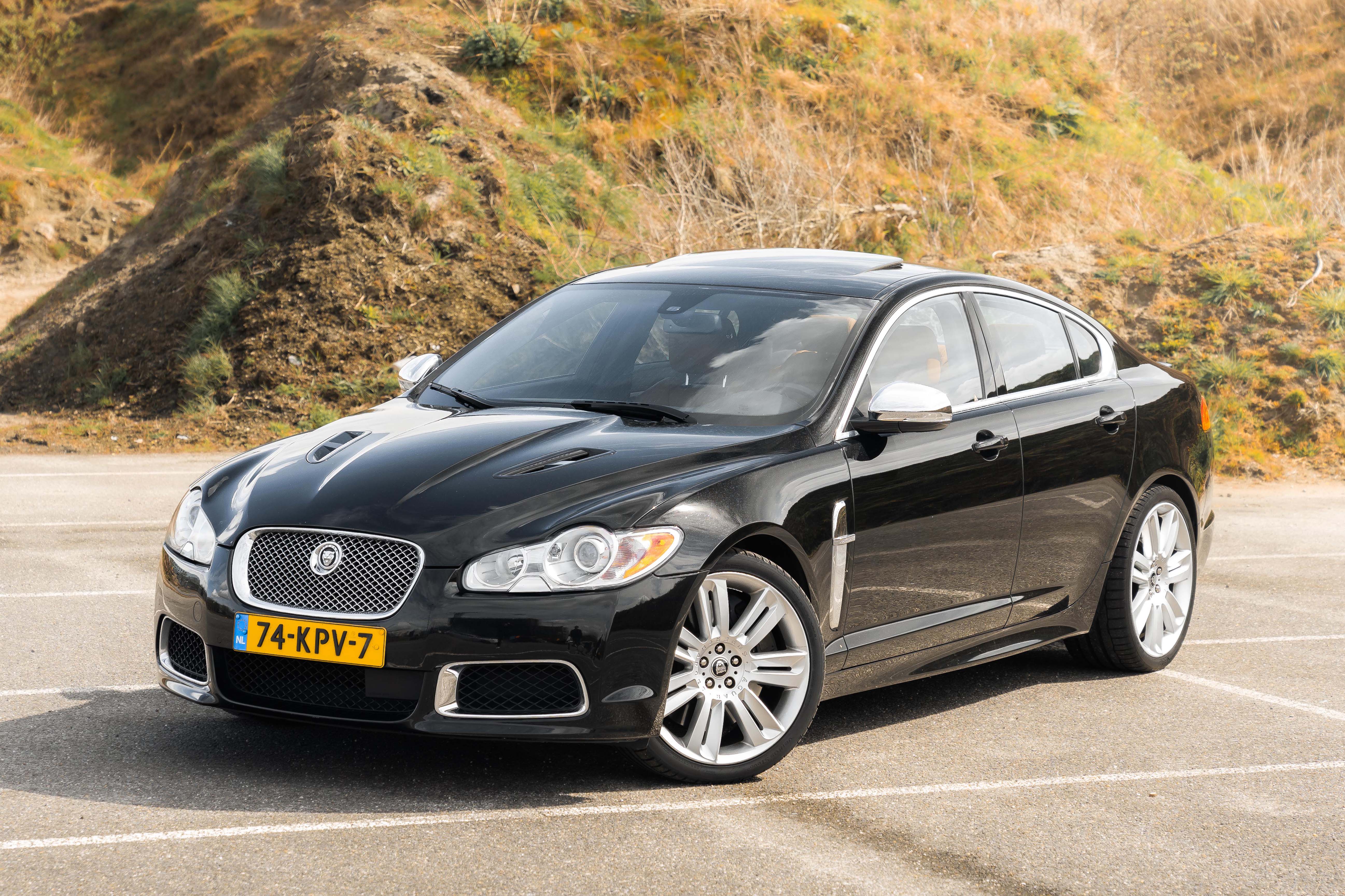 2010 Jaguar XFR