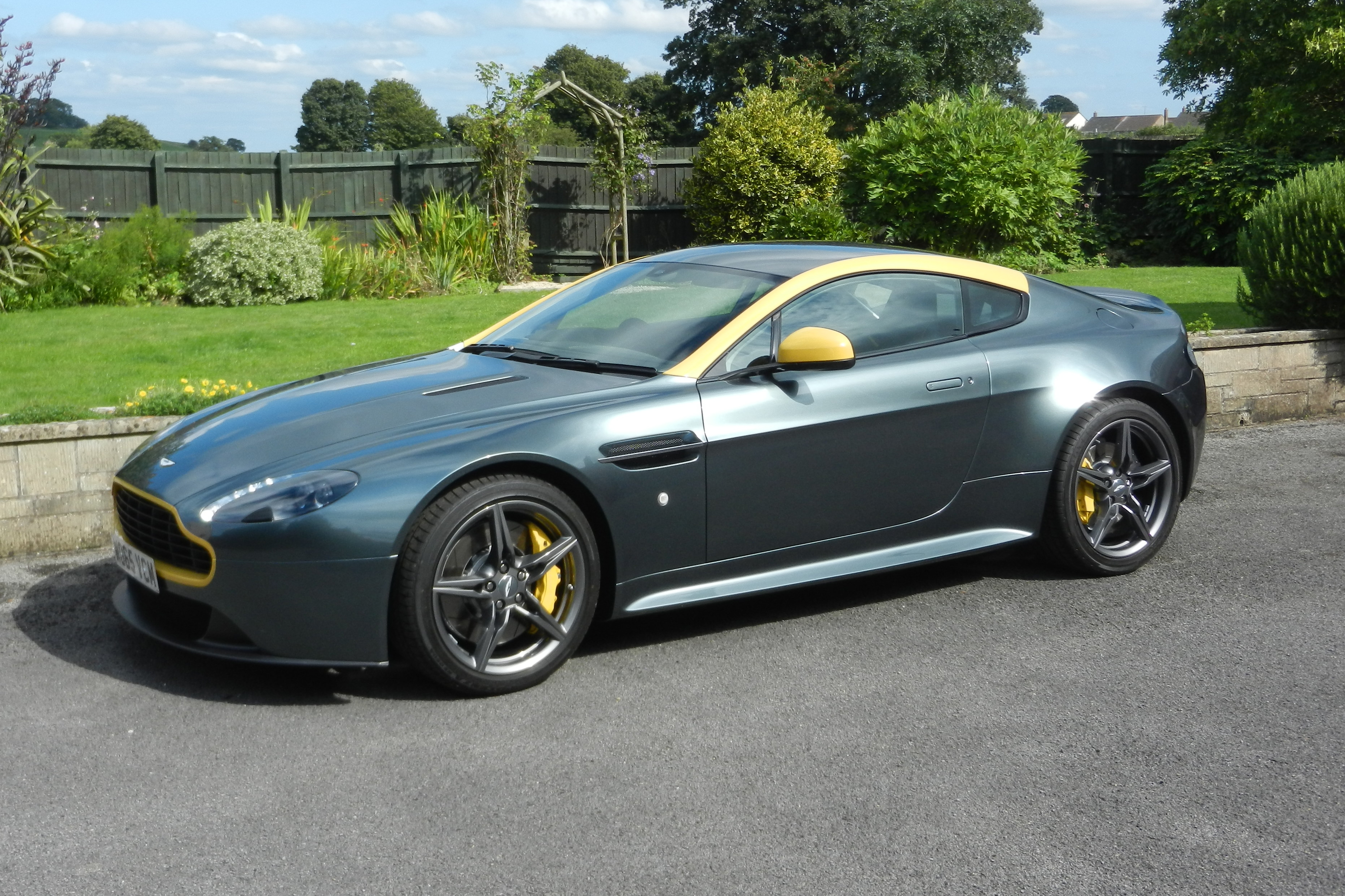 2015 Aston Martin V8 Vantage N430 - 4,800 Miles