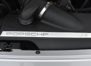2005 Porsche 911 (997) Carrera - 47,202 KM