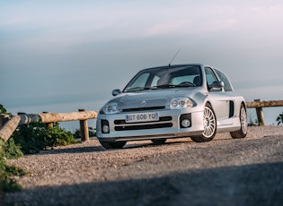 2002 Renault Clio V6 Phase 1 - 6,663 Km