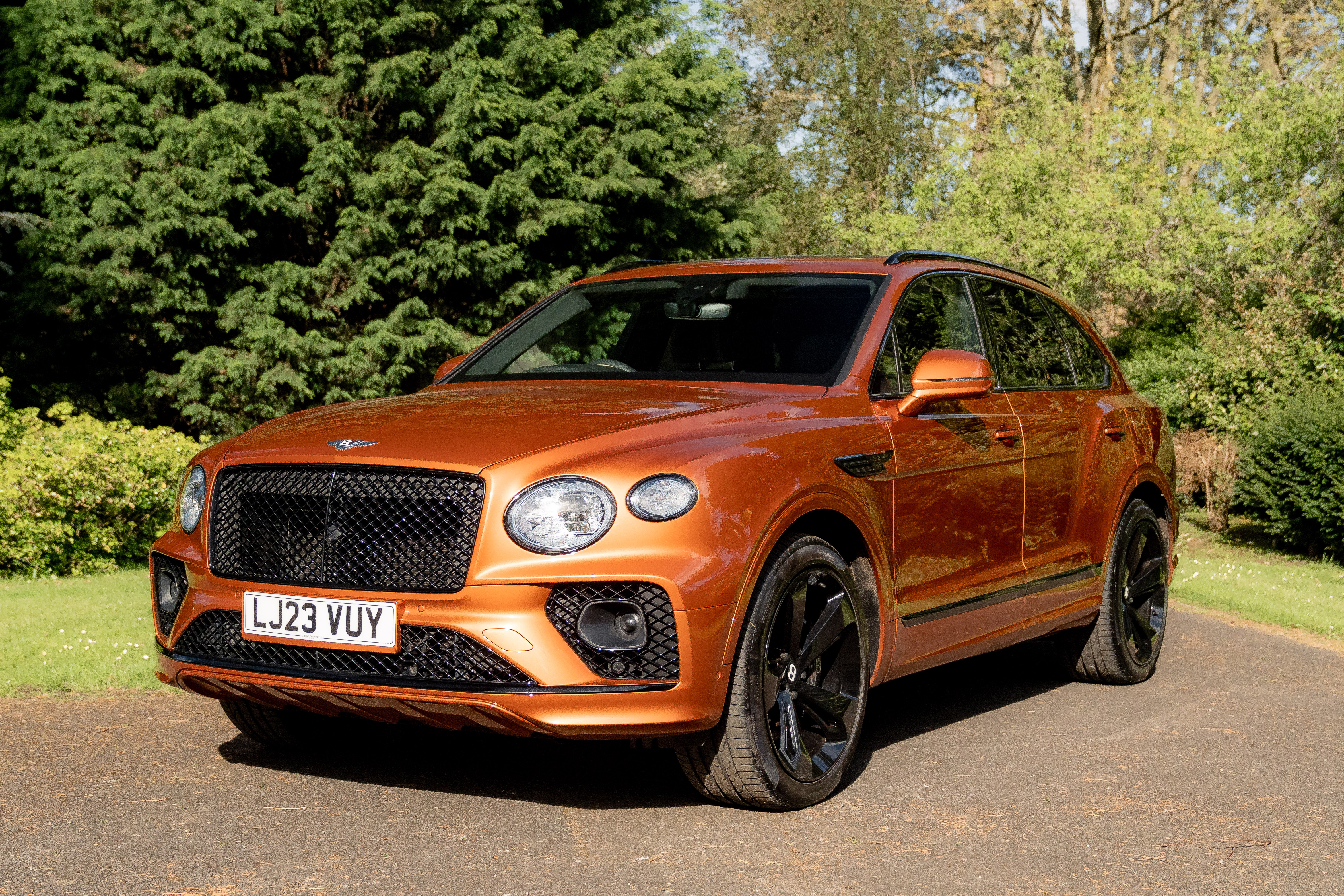 2023 Bentley Bentayga V6 Hybrid - VAT Q