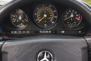 1989 Mercedes-Benz (R107) 300 SL