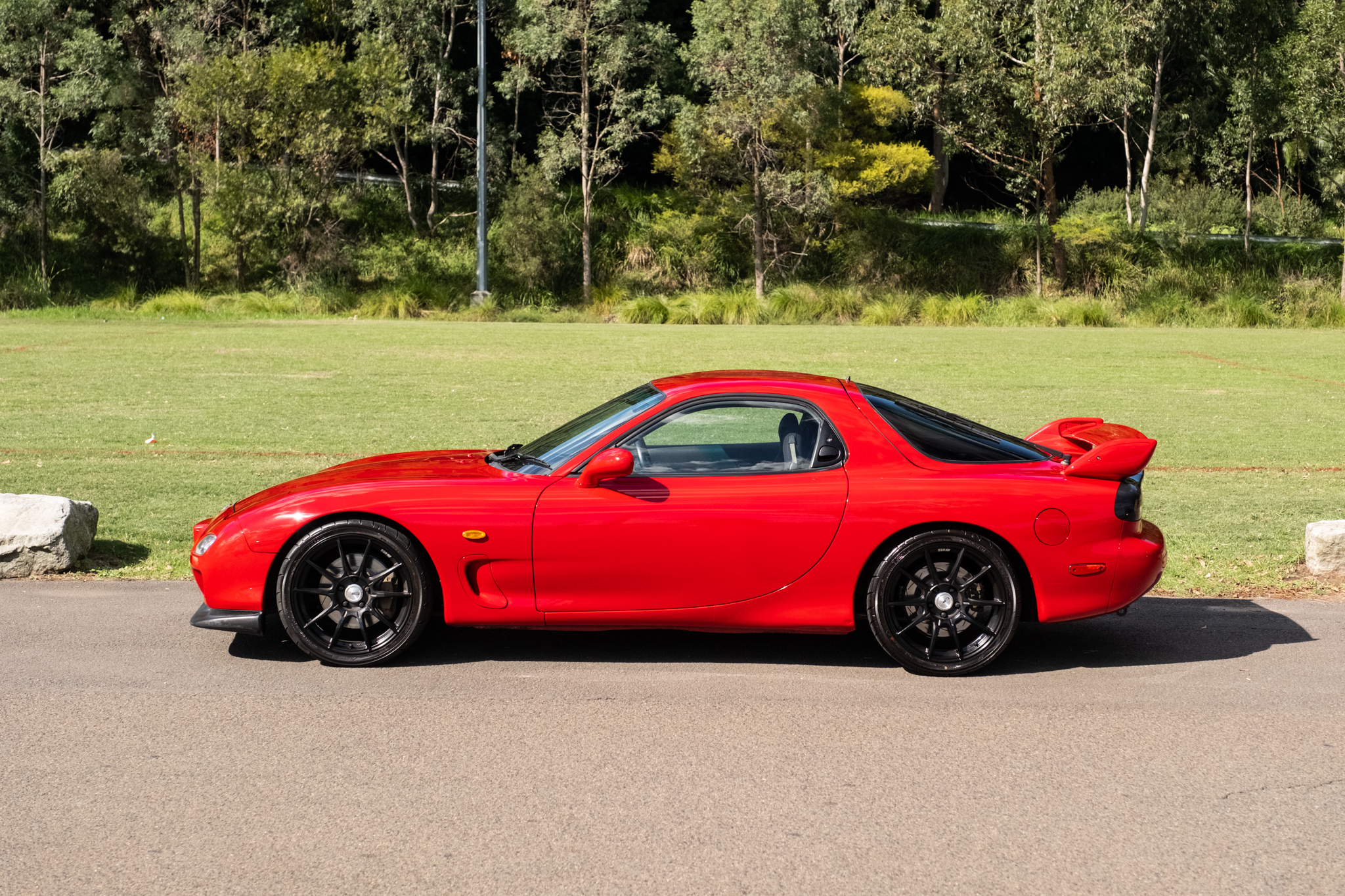 IG0205 1/43 Mazda RX-7 (FD3S) Type RS Red | LINE UP