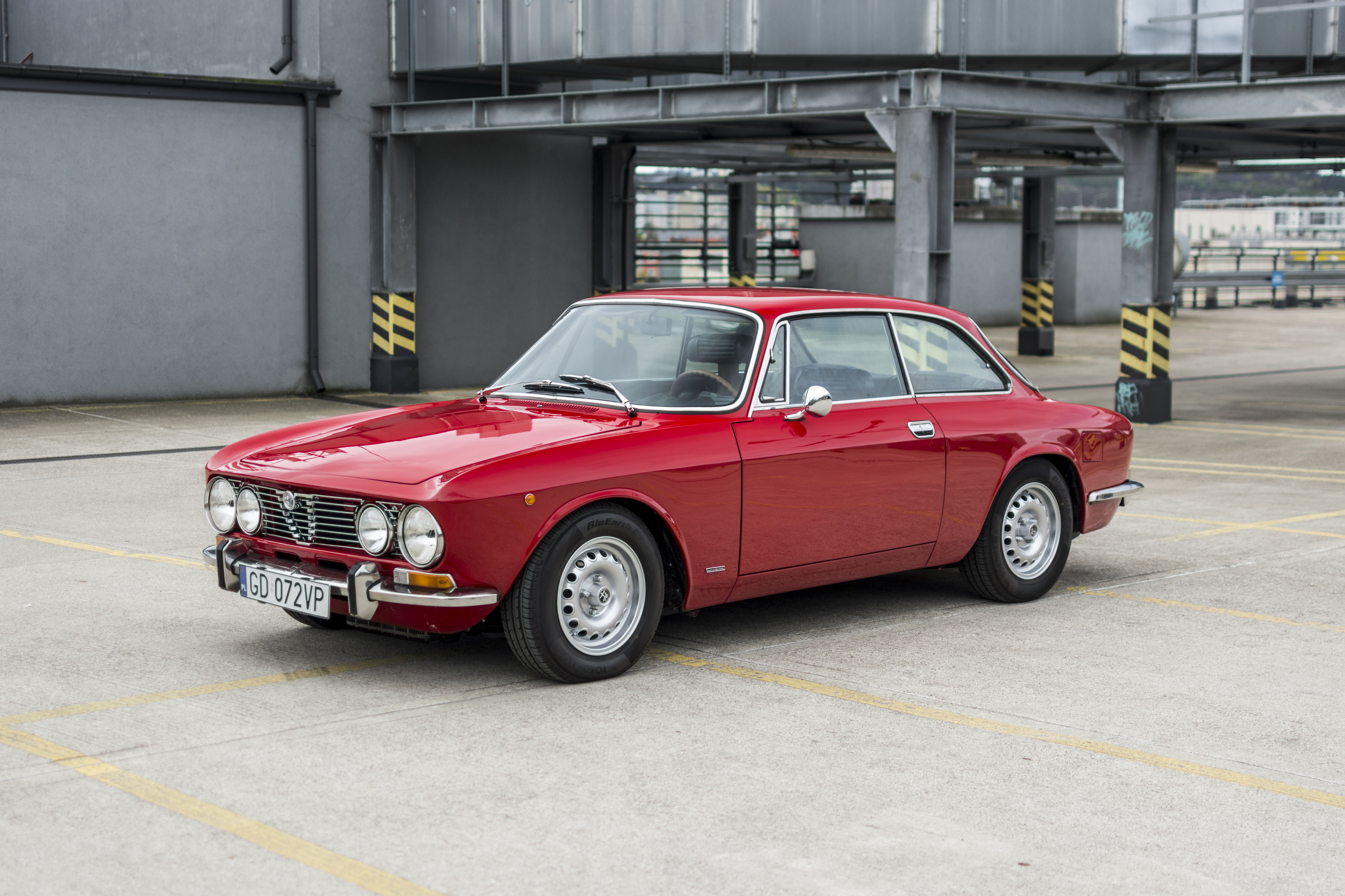 1973 Alfa Romeo Giulia GT 2000 Veloce