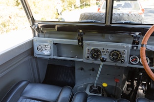 1971 Land Rover Series IIA 109"