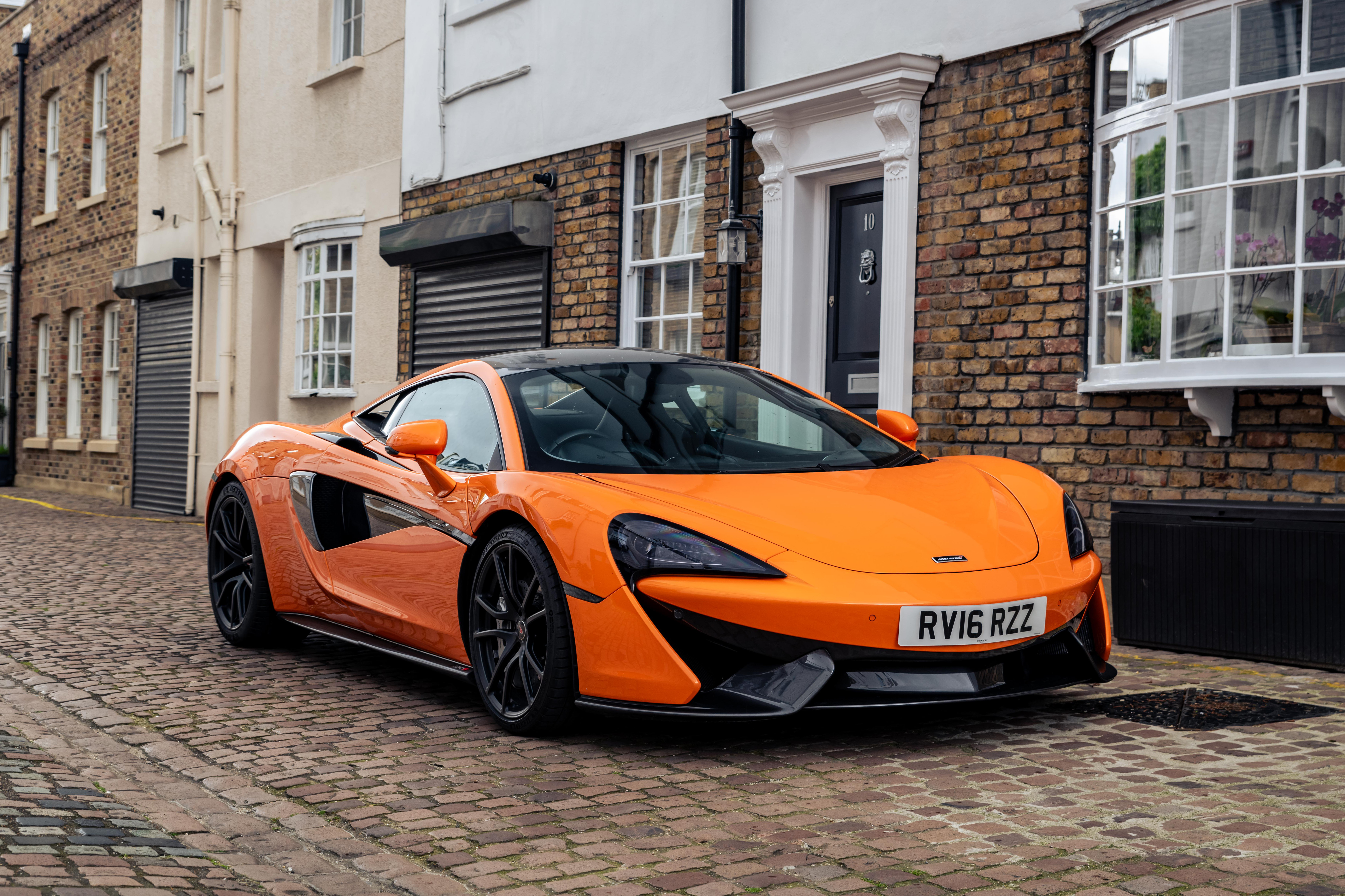 2016 McLaren 570S