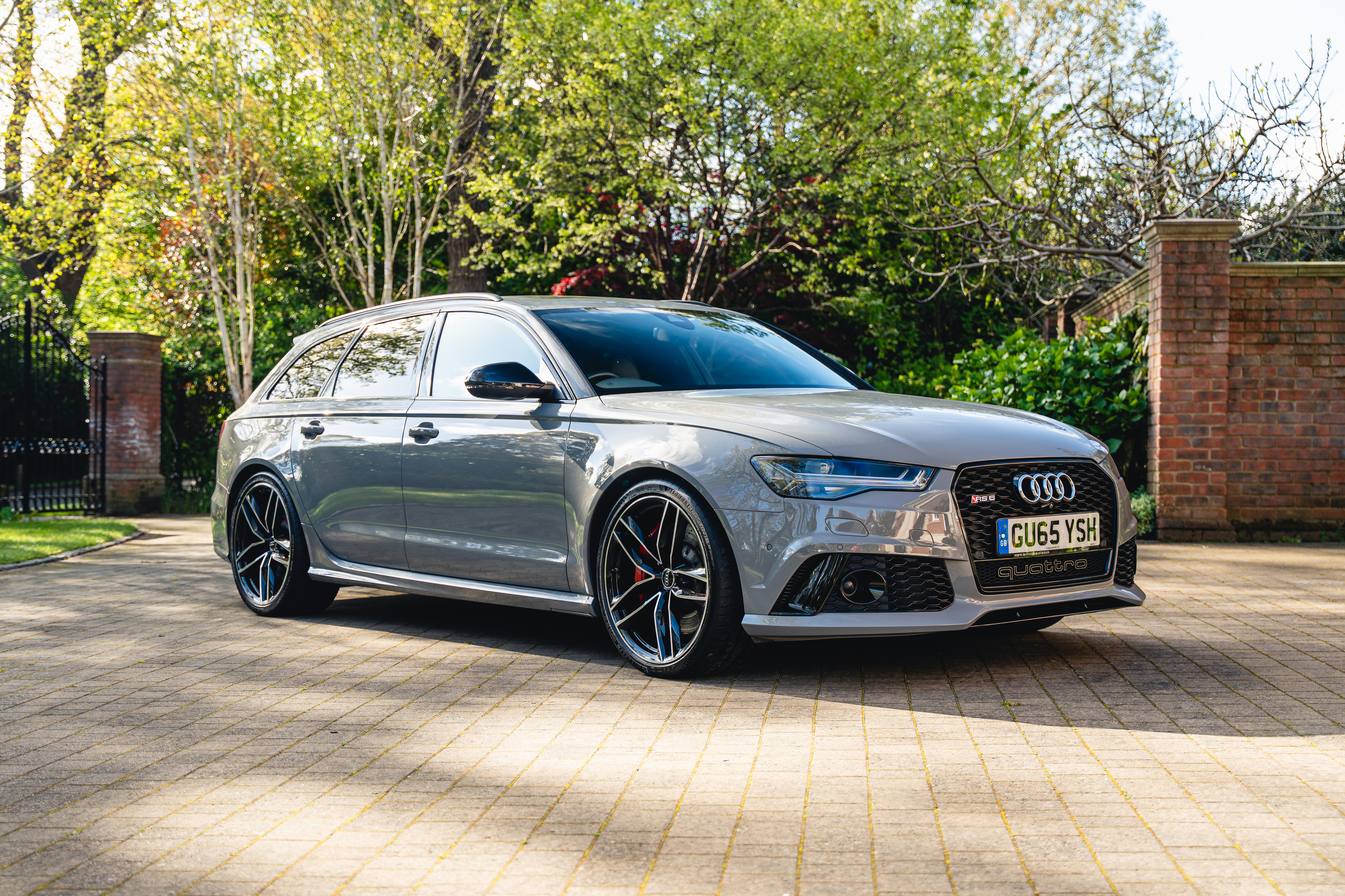 2015 Audi (C7) RS6 Avant