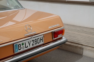 1972 Mercedes-Benz (W114) 280  
