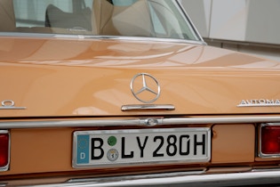 1972 Mercedes-Benz (W114) 280  