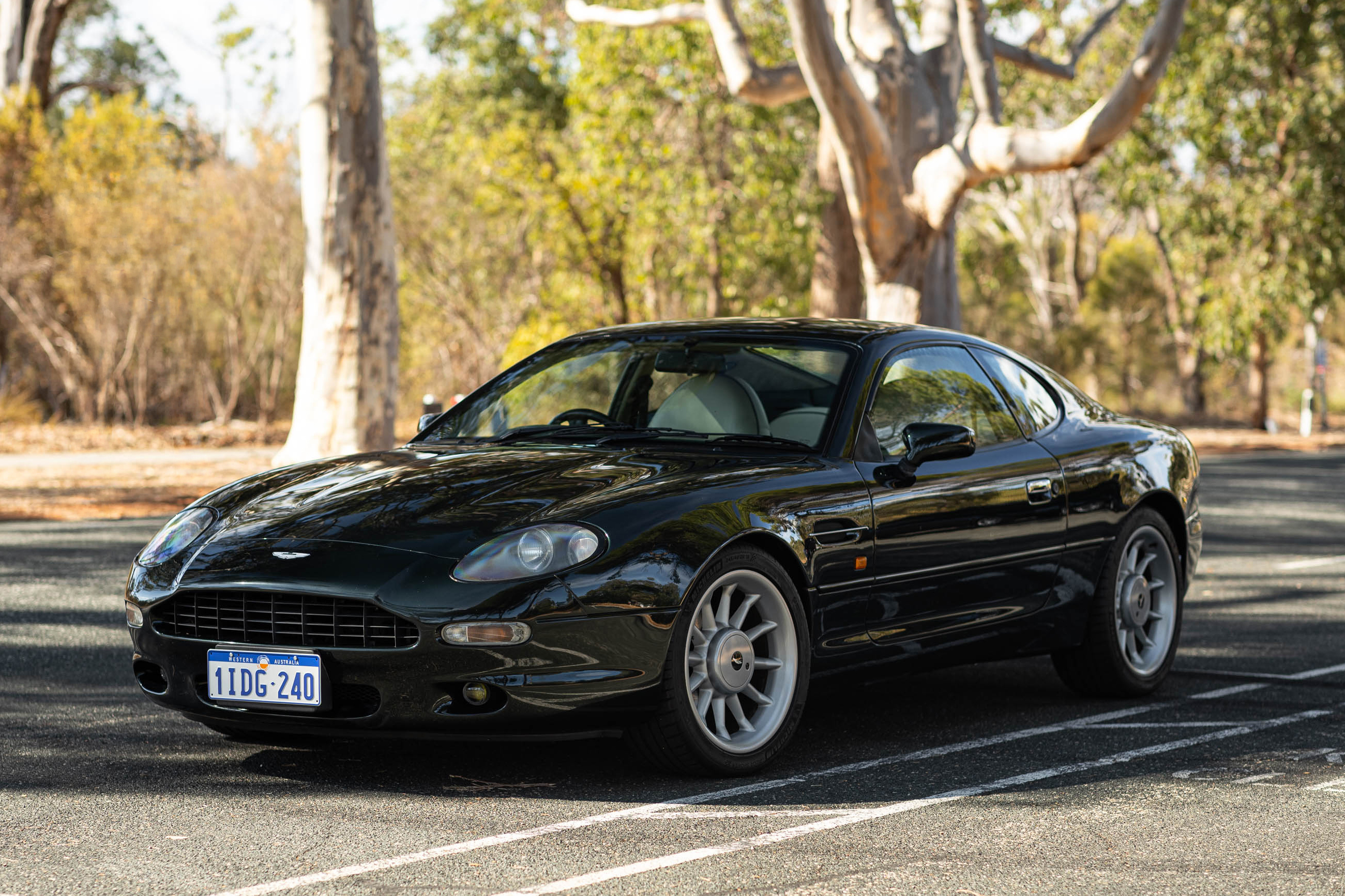 1997 Aston Martin DB7 – 45,779 Km