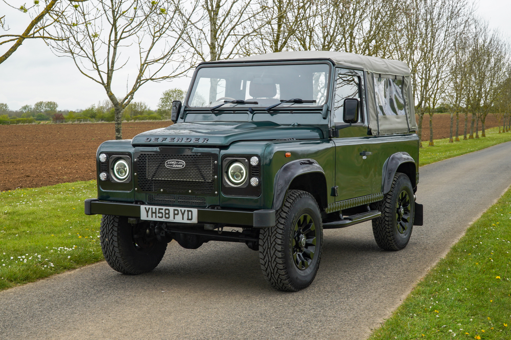 2009 Land Rover Defender 90 Soft Top - Nene Overland