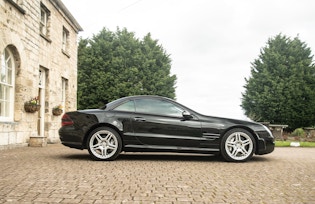 2004 Mercedes-Benz (R230) SL55 AMG - F1 Performance Package