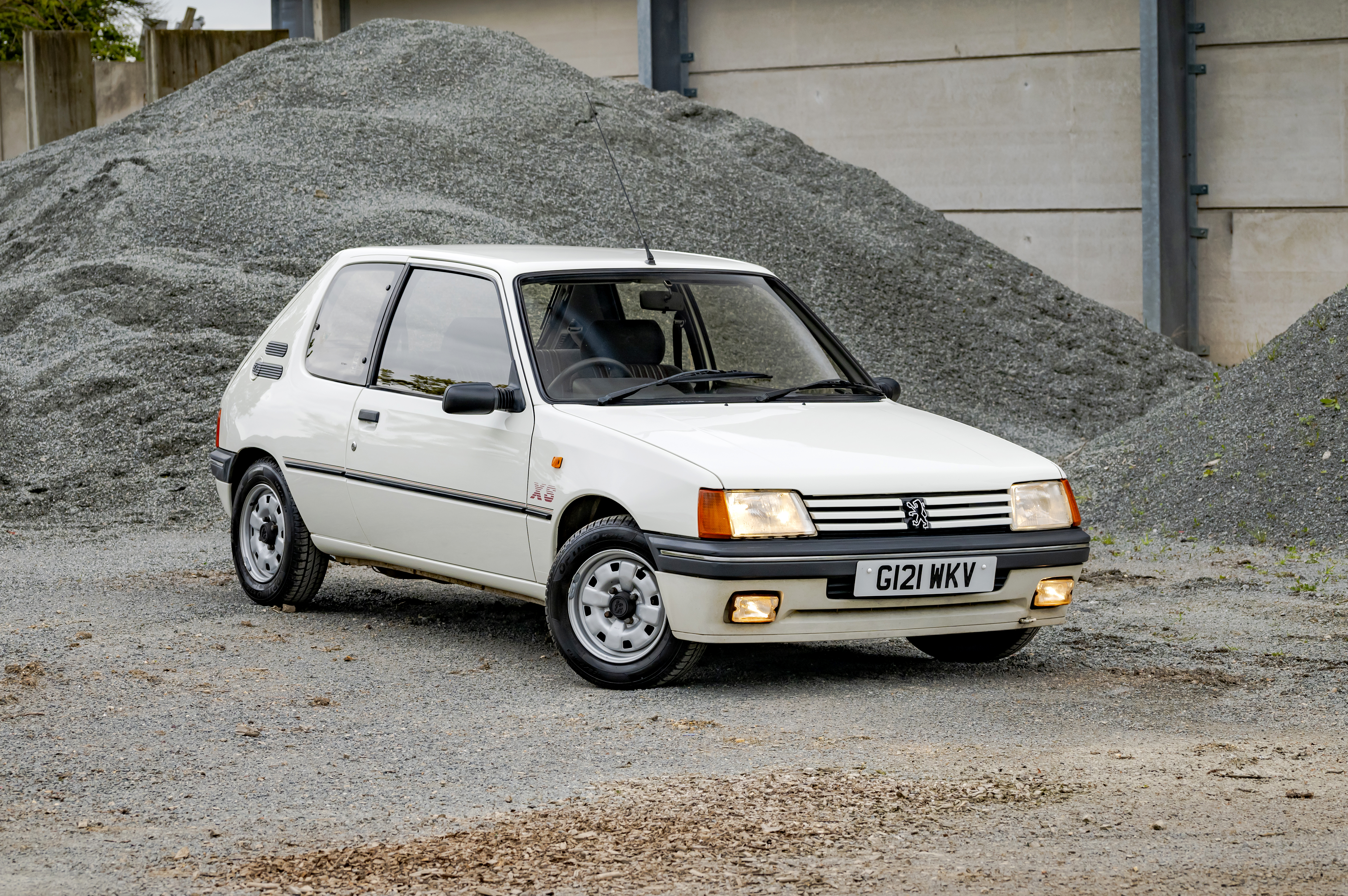 1989 Peugeot 205 XS for sale by auction in Hunsdon, Hertfordshire