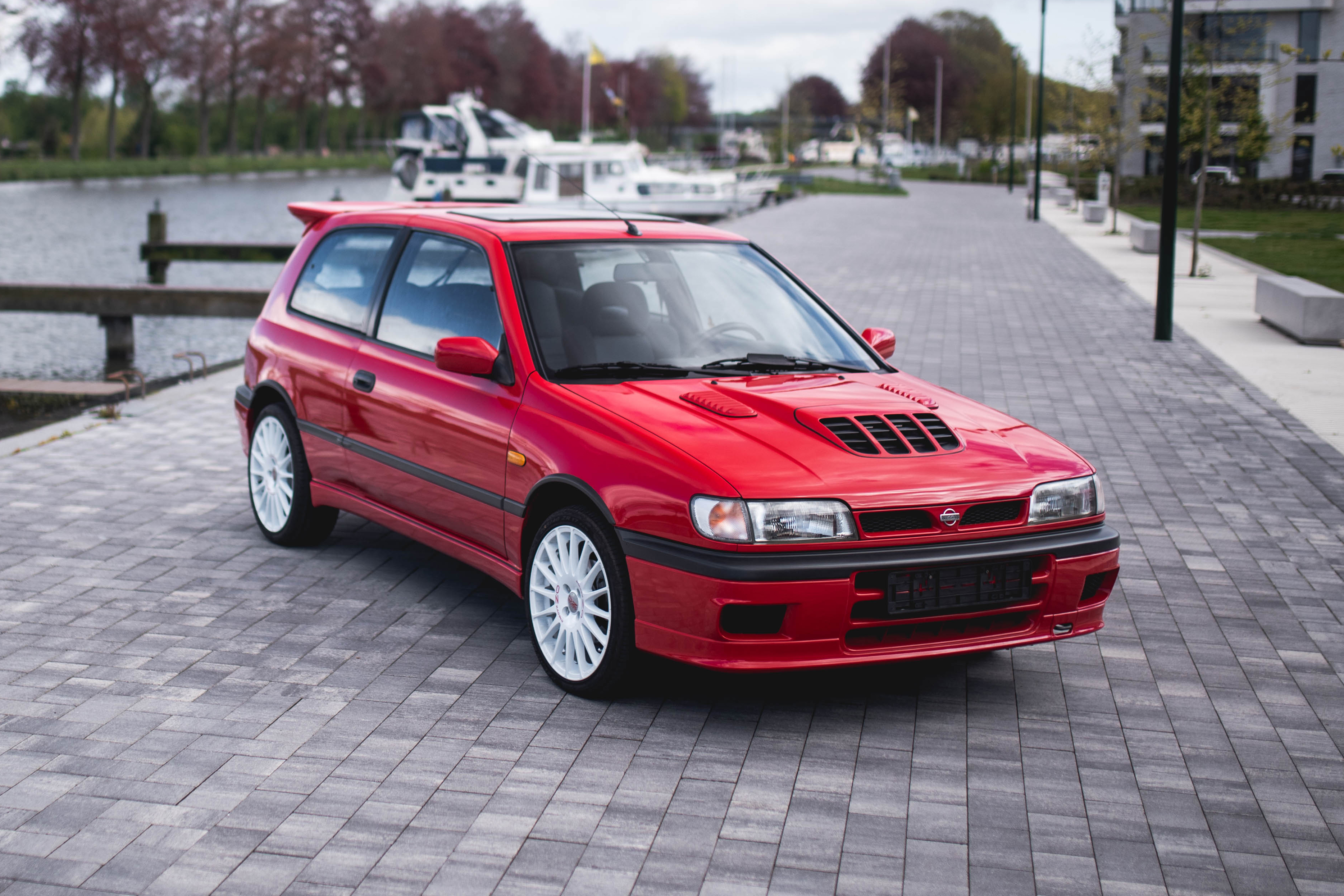 1992 Nissan Sunny GTi-R - 4,472 km