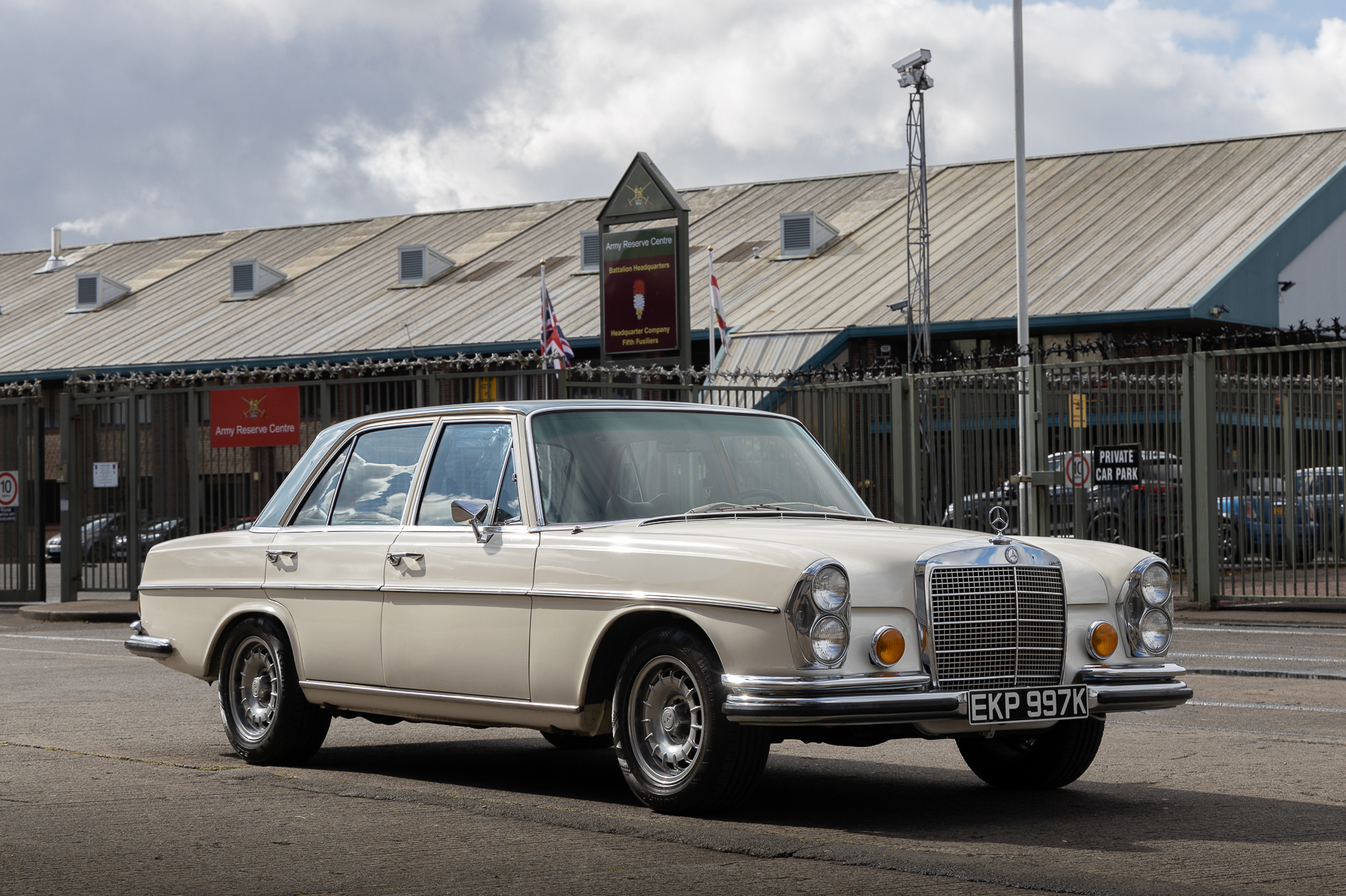 1972 Mercedes-Benz (W108) 280 SE 4.5