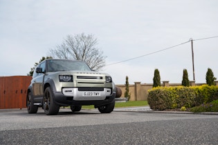 2023 Land Rover Defender 90 Hard Top D250 – 663 Miles – VAT Q 