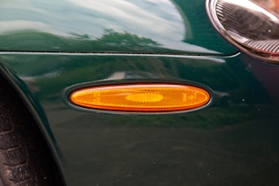 2003 Jaguar XKR 4.2 Coupe 