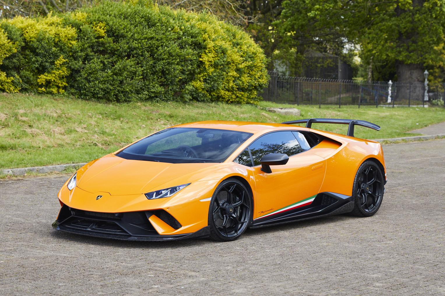 2017 Lamborghini Huracán Performante