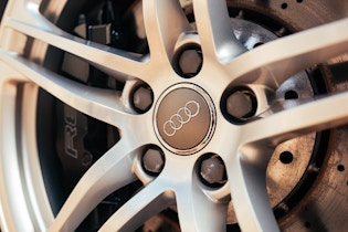 2008 Audi R8 V8 - Manual