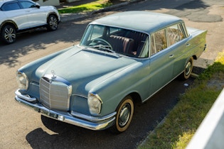 1960 Mercedes-Benz (W111) 220 S
