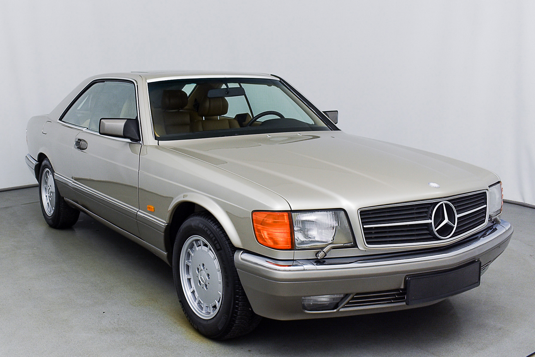 1990 Mercedes-Benz (W126) 560 SEC