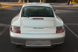 2000 Porsche 911 (996) Carrera