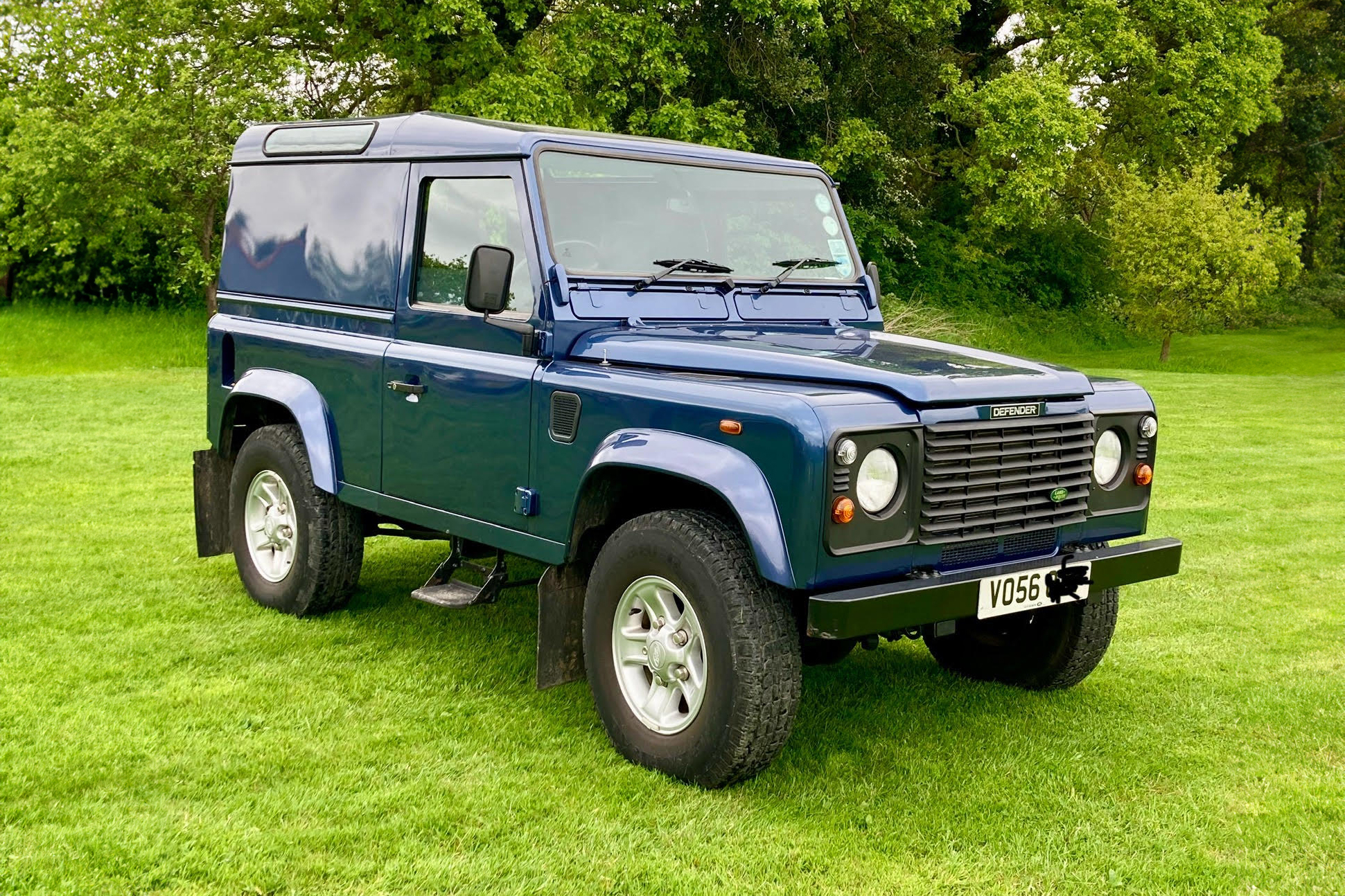 2006 Land Rover Defender 90 County TD5 - 33,195 Miles