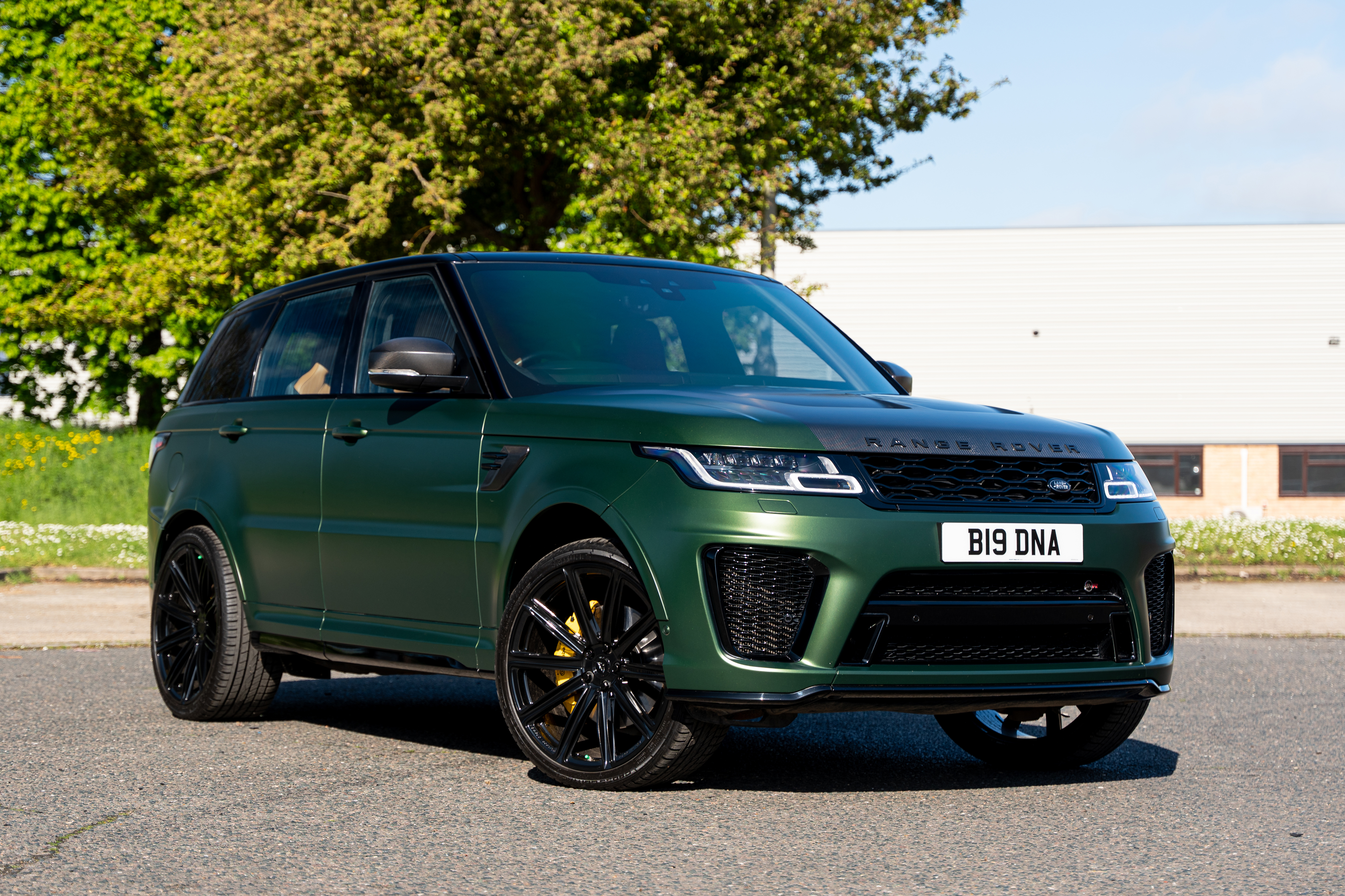 2019 Range Rover Sport SVR