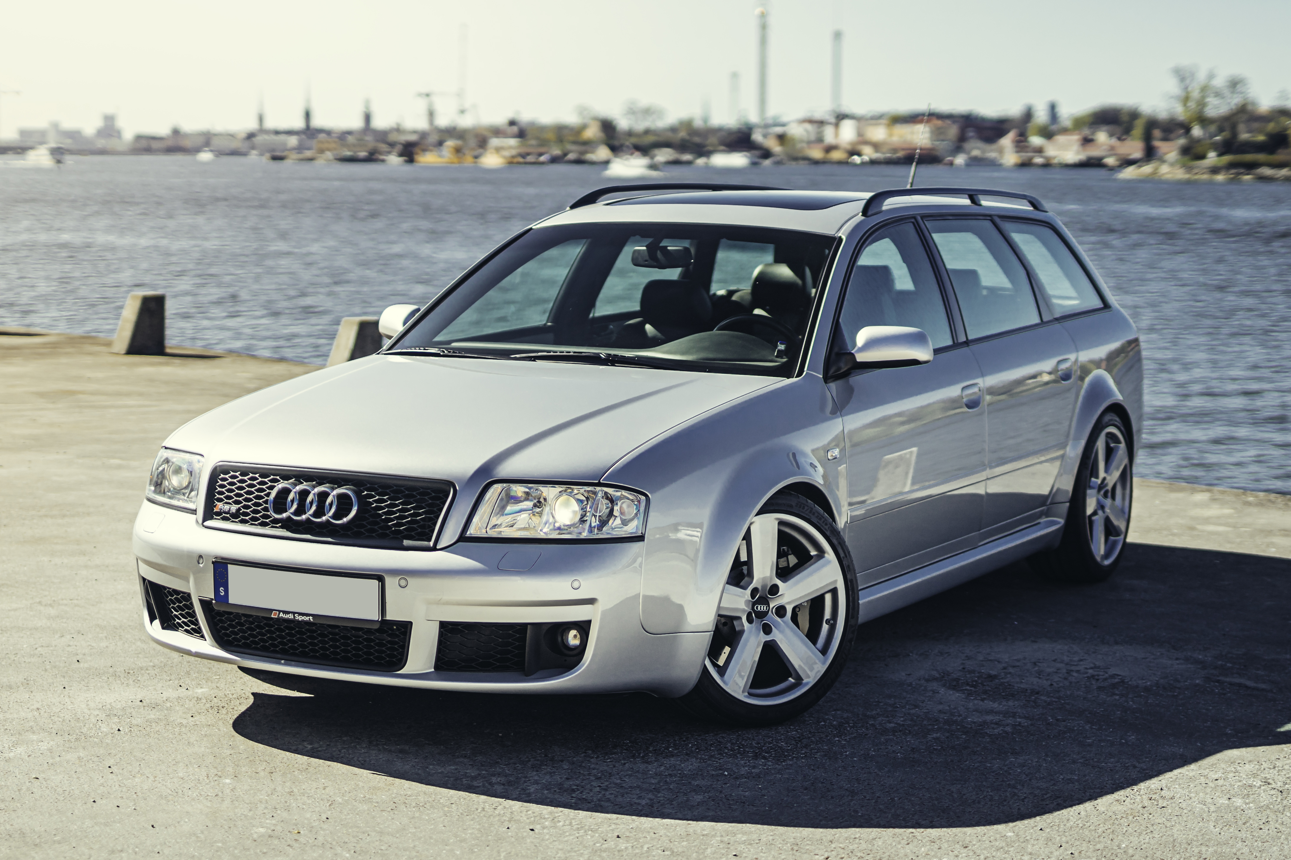 2004 Audi (C5) RS6 Avant Plus