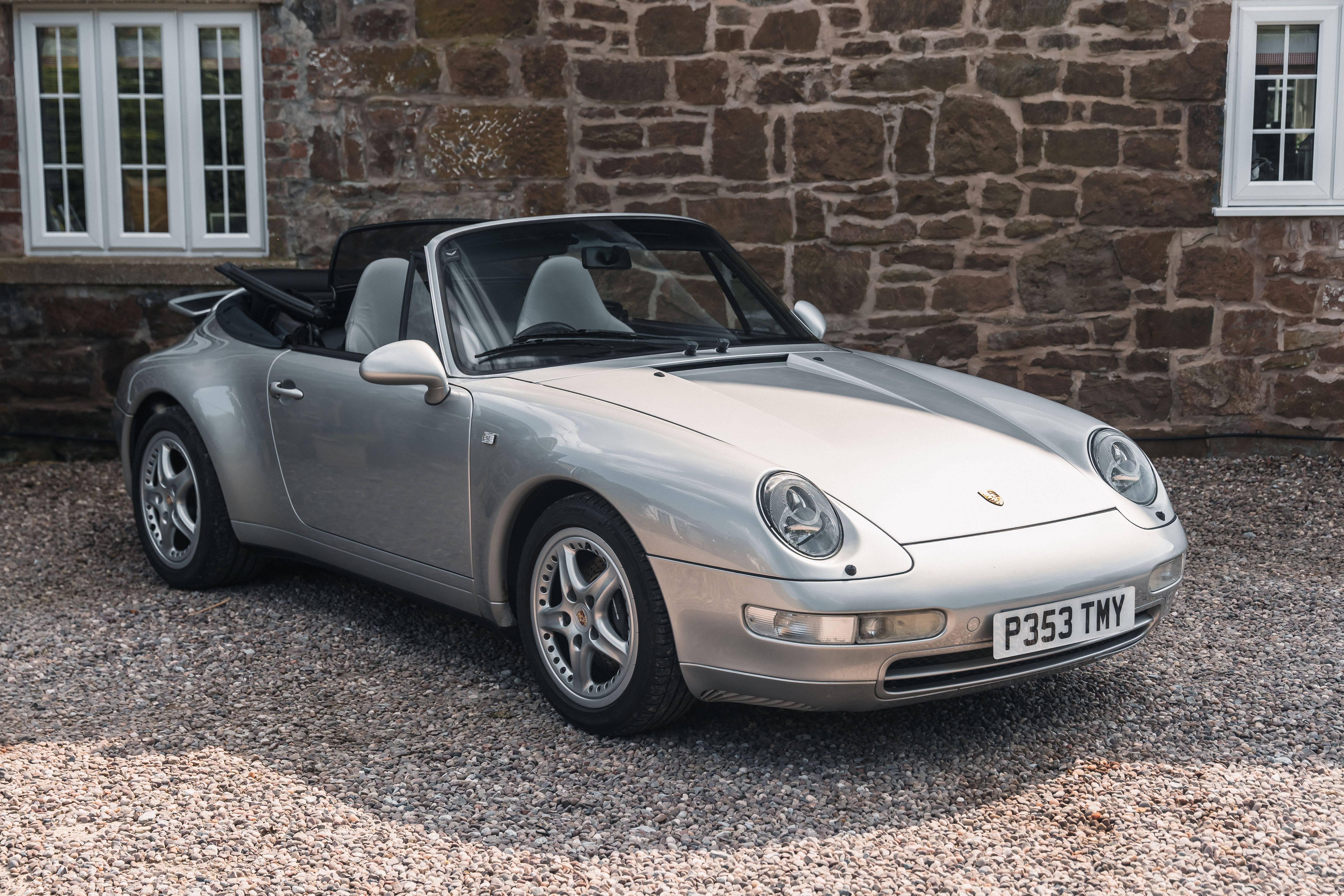 1997 Porsche 911 (993) Carrera Cabriolet - Manual