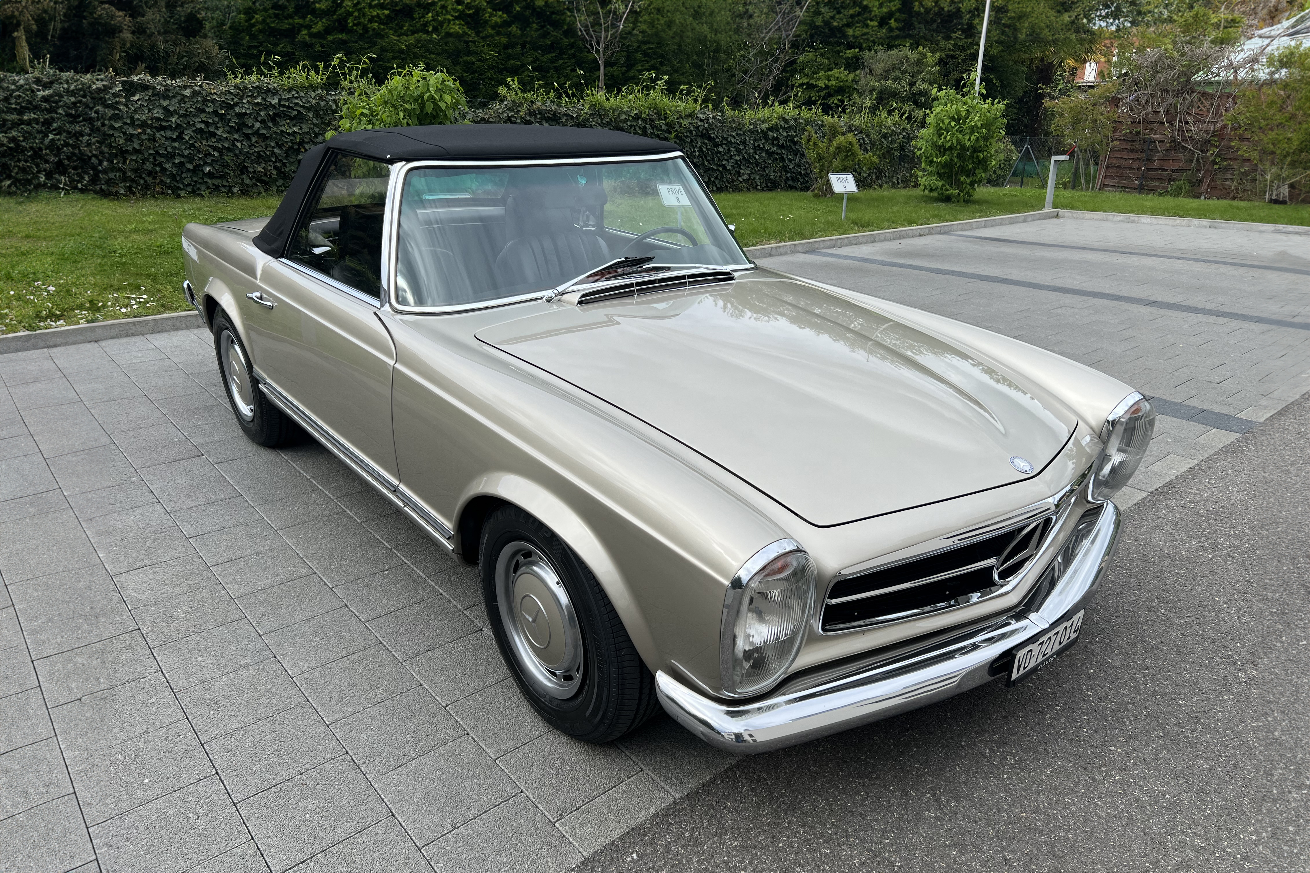 1970 Mercedes-Benz (W113) 280 SL Pagoda