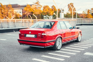 1995 BMW (E34) M5