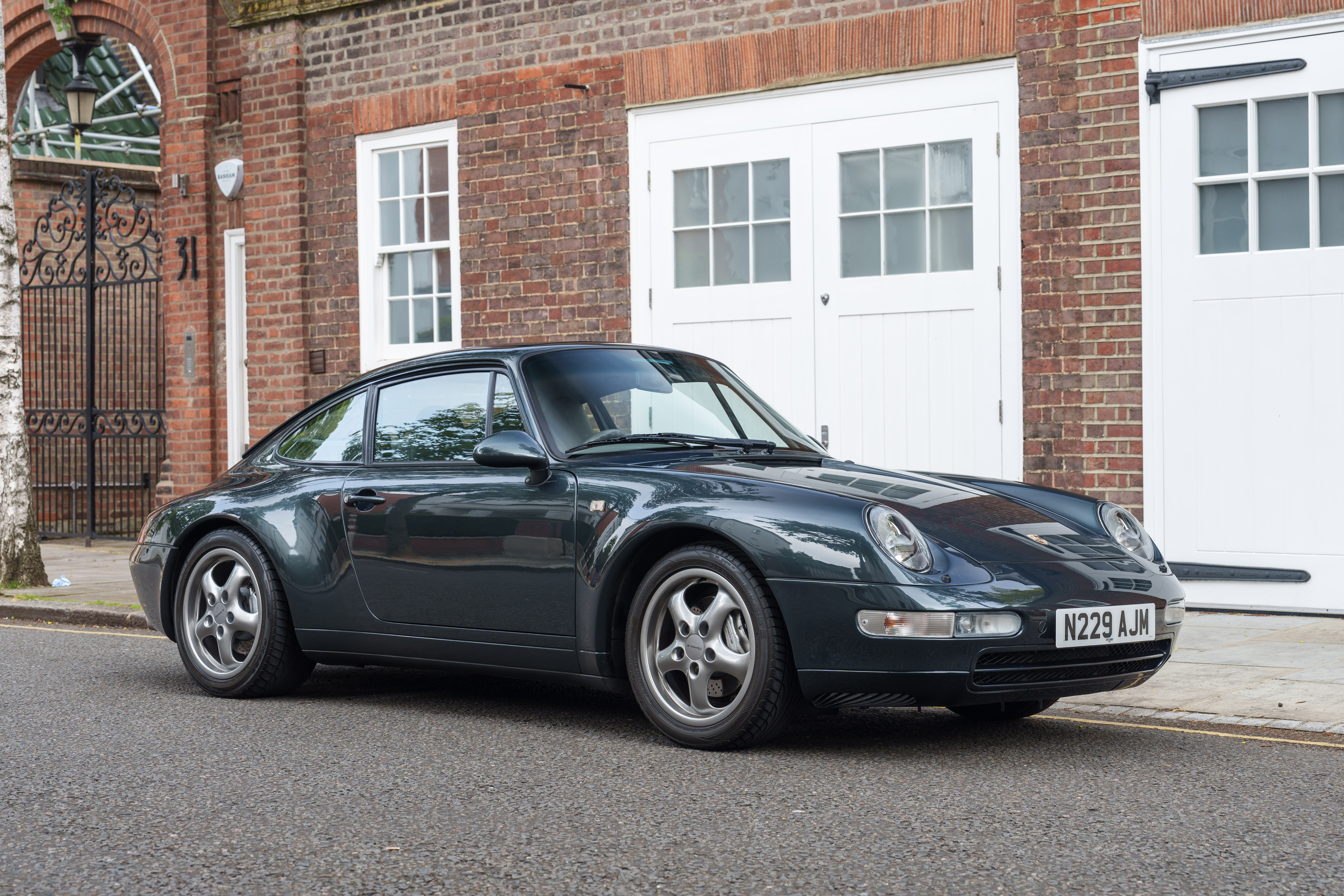 1996 Porsche 911 (993) Carrera 4 - Manual