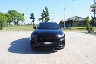 2020 Audi RSQ8 - VAT Q 