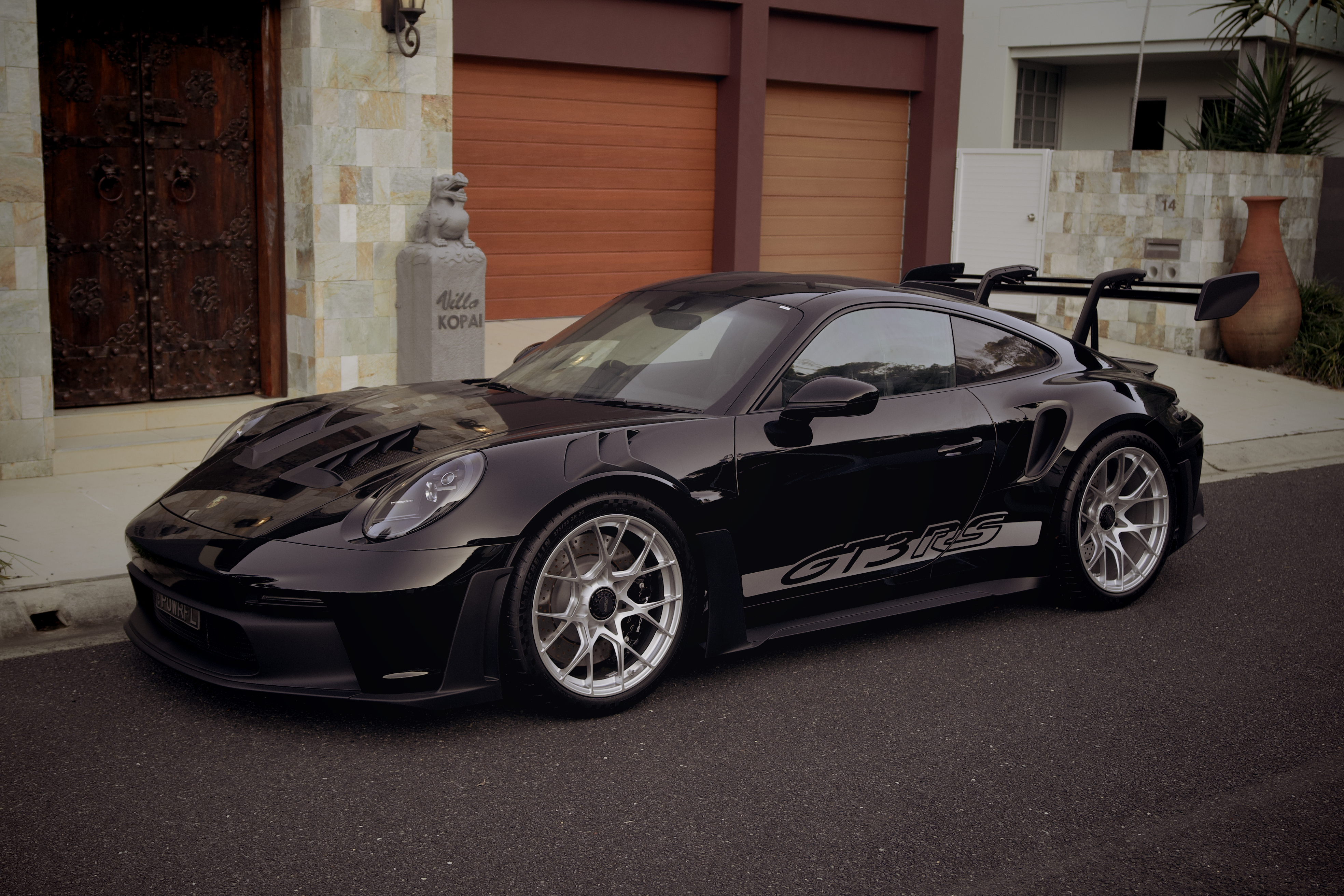 2024 Porsche 911 (992) GT3 RS - 35 KM