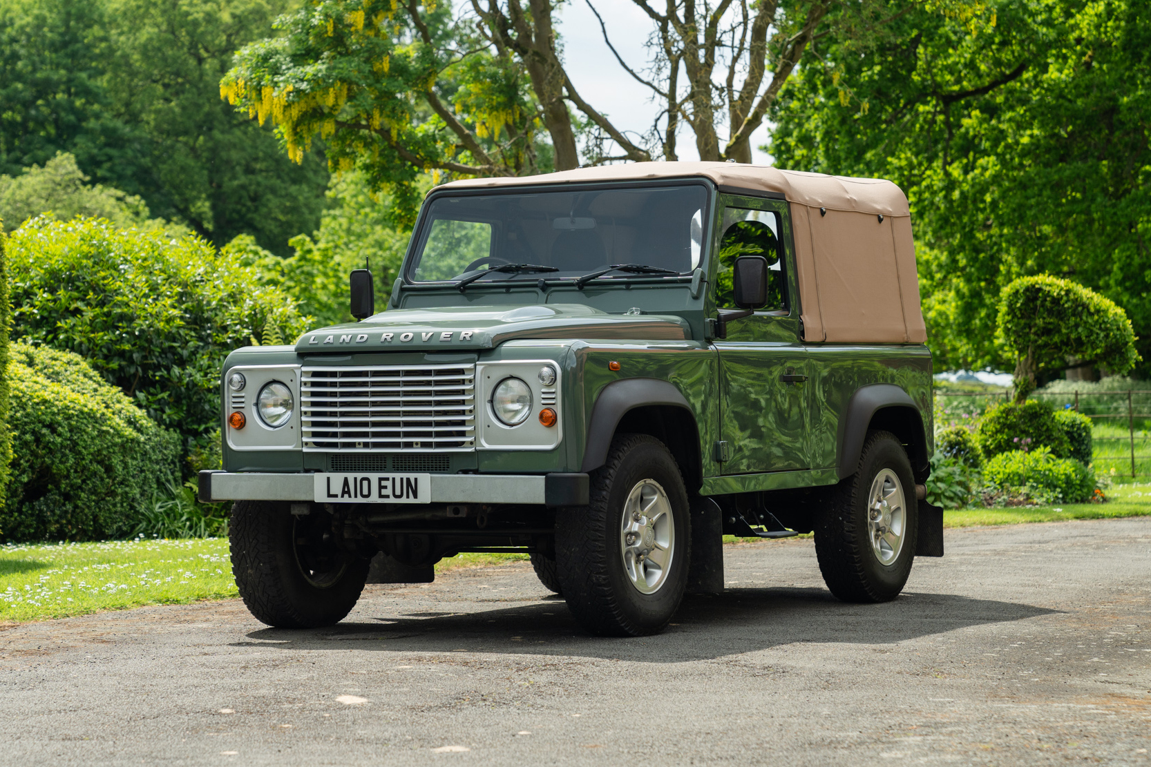 2010 Land Rover Defender 90 Soft Top - 46,152 miles - VAT Q