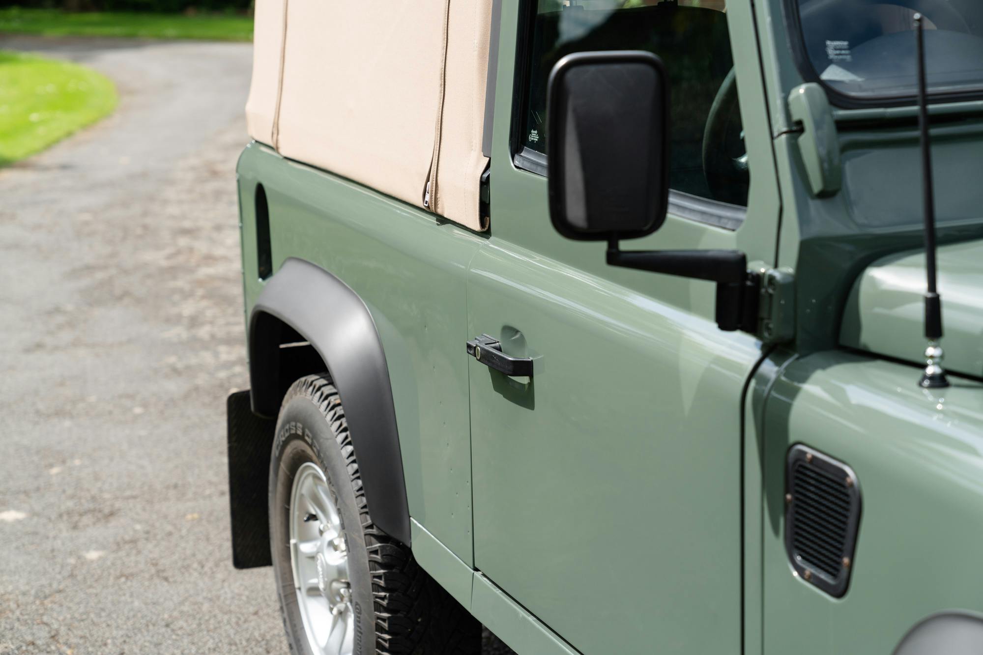 2010 Land Rover Defender 90 Soft Top - 46,152 miles - VAT Q for sale by ...