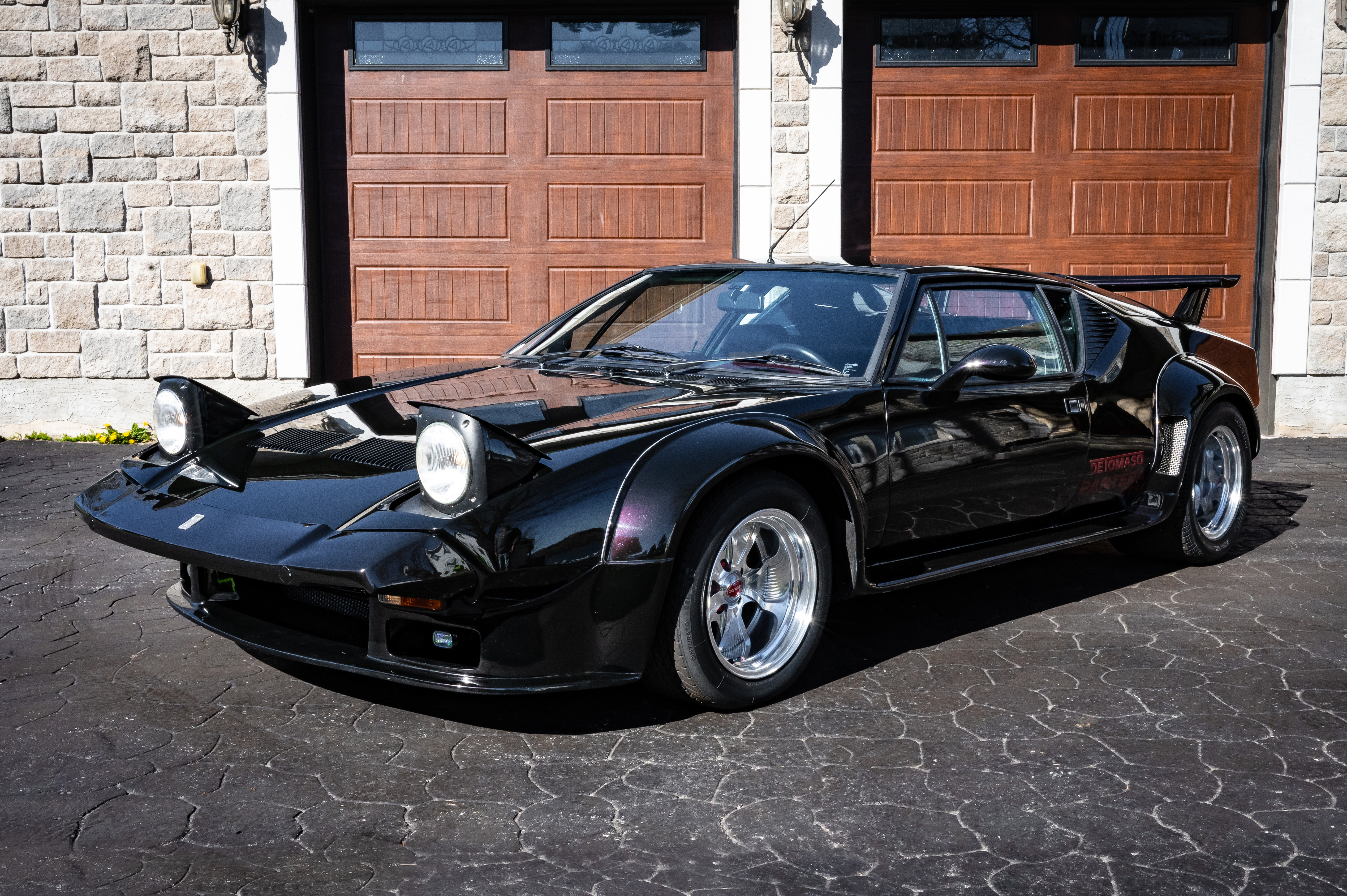 1984 De Tomaso Pantera GT5