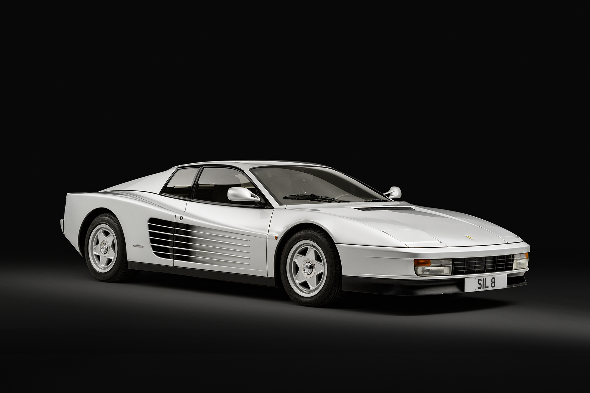 1986 Ferrari Testarossa 'Monospecchio' - Twin Mirror Conversion - LHD