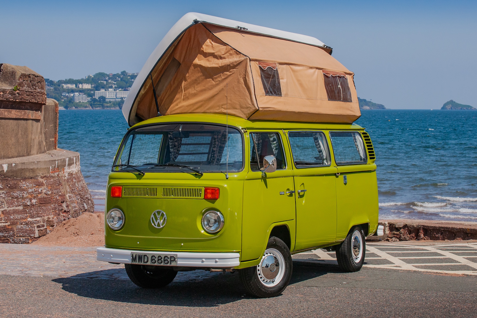 1976 Volkswagen Type 2 (T2) Campervan