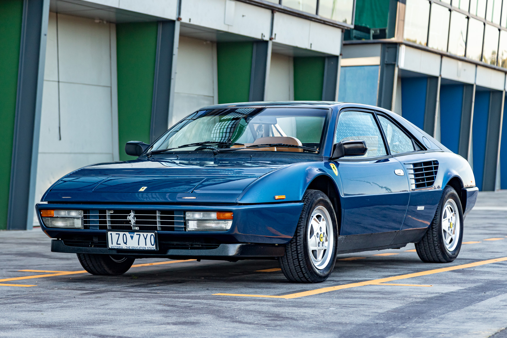 1986 Ferrari Mondial 3.2