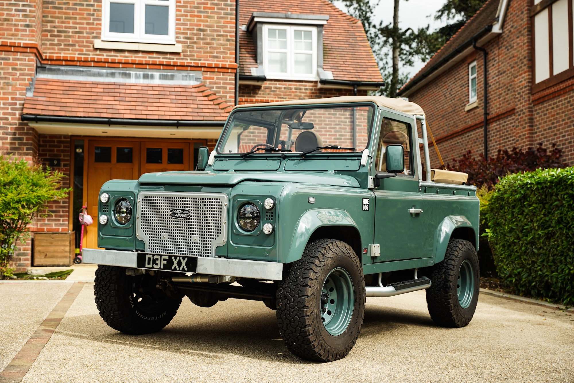 2000 Land Rover Defender 90 TD5 'OUTLANDER'