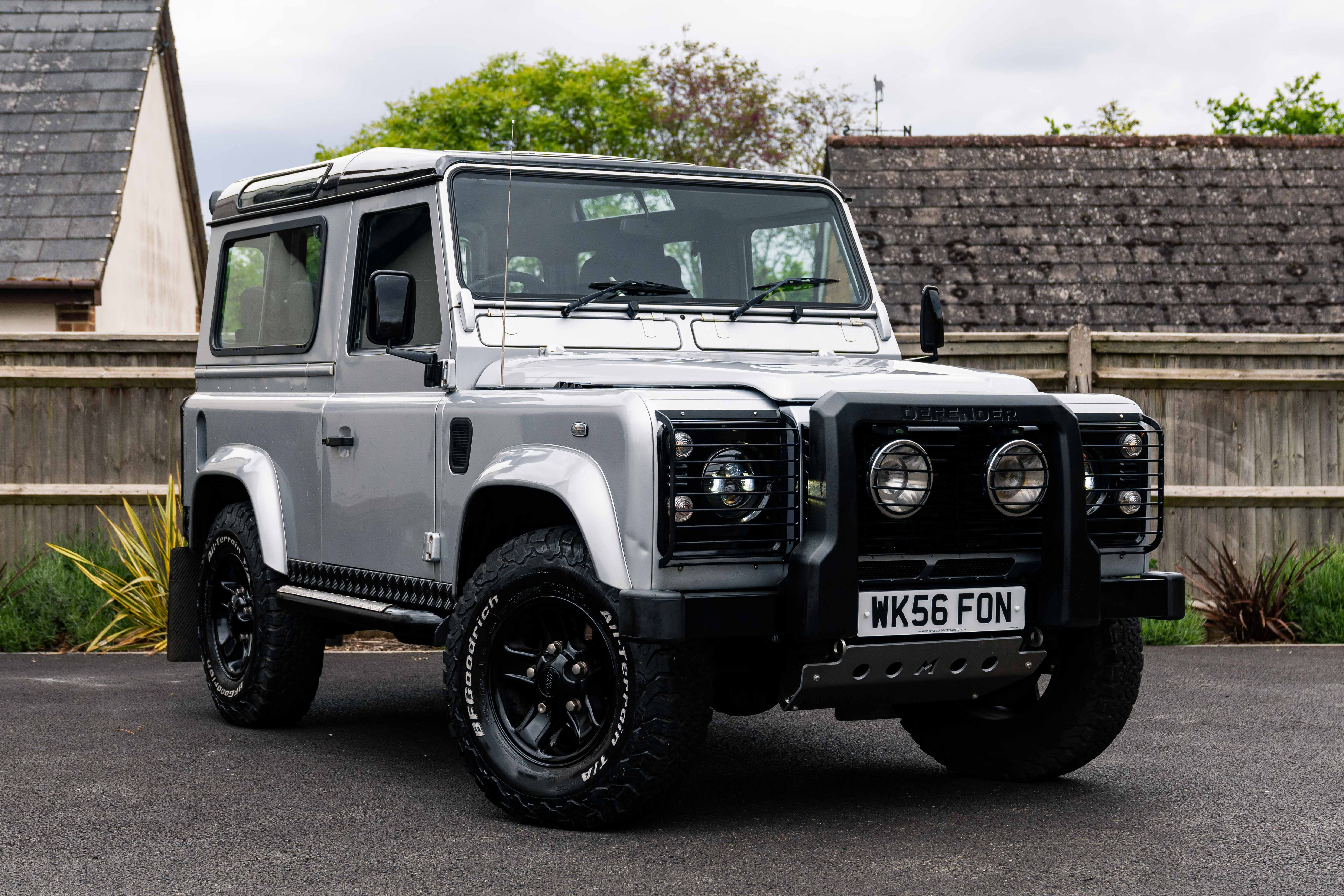 2006 Land Rover Defender 90 TD5