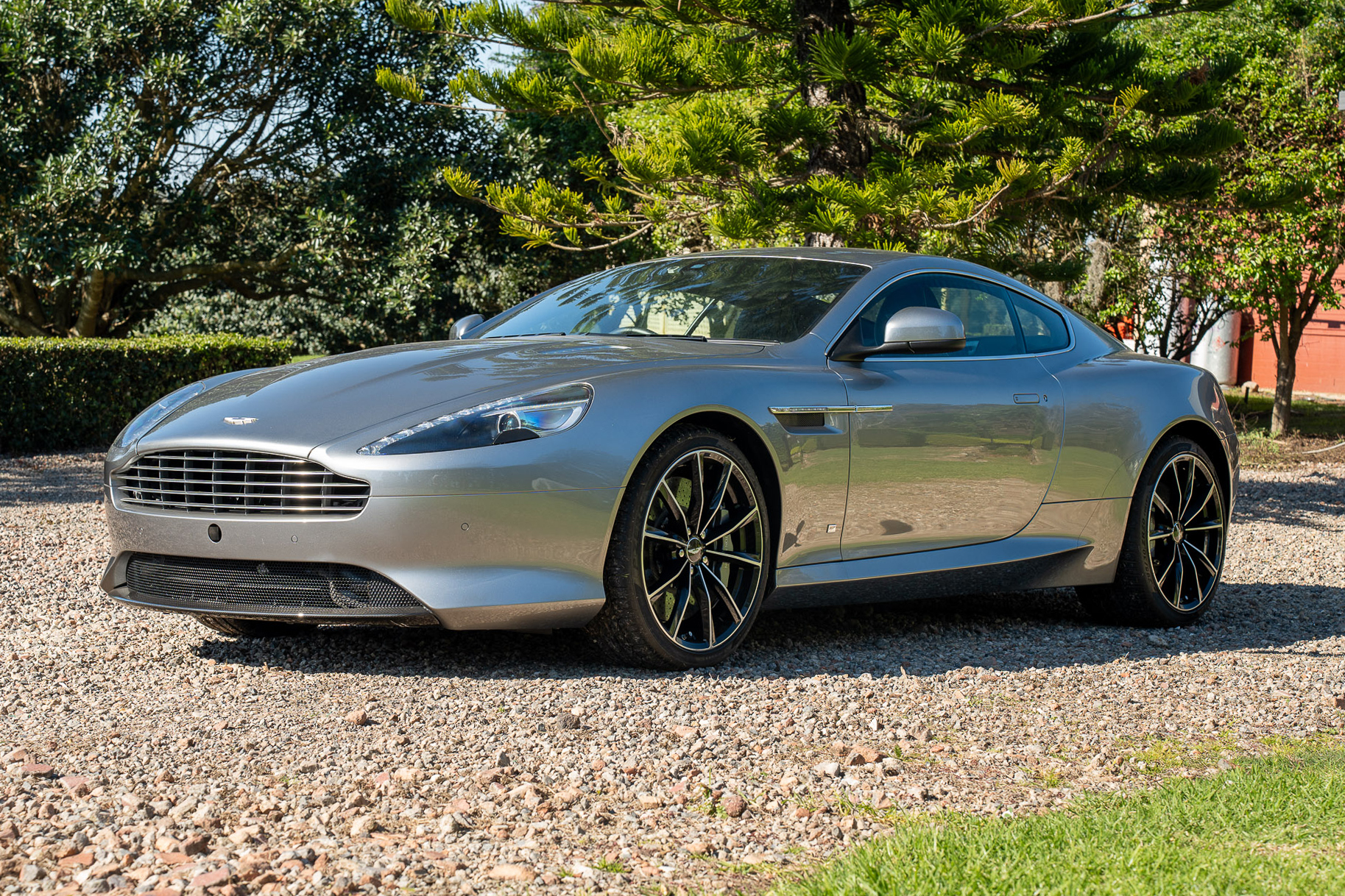 2016 Aston Martin DB9 GT '007 Bond Edition' - 1,188 KM