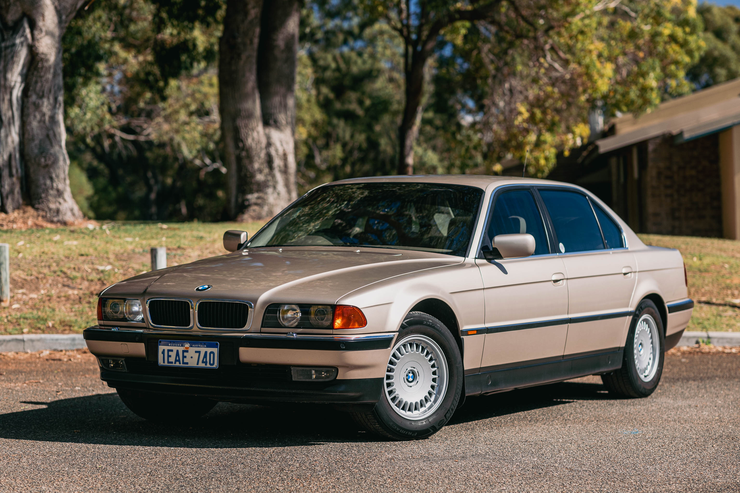 1996 BMW (E38) 740iL