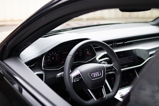 2023 Audi RS6 Avant Performance - VAT Q