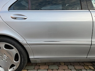 2003 Mercedes-Benz (W220) S600 